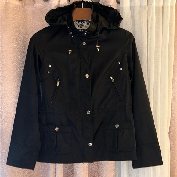 Guess Jackets & Blazers - Guess Size S Black Hooded Jacket